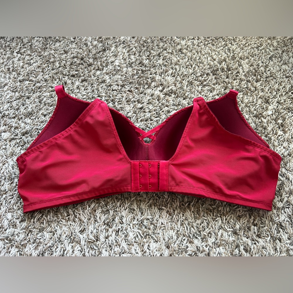 Torrid red lace padded wire free full coverage bra Women’s size 44C - Picture 2 of 5